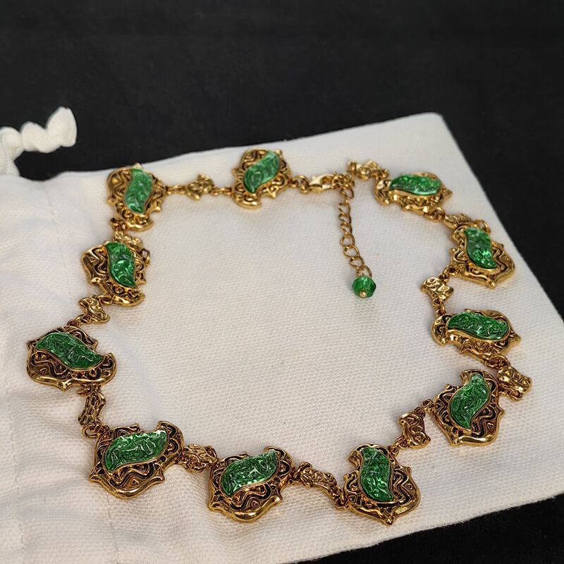 Vintage Jewelry Designer Gold Gems Necklace