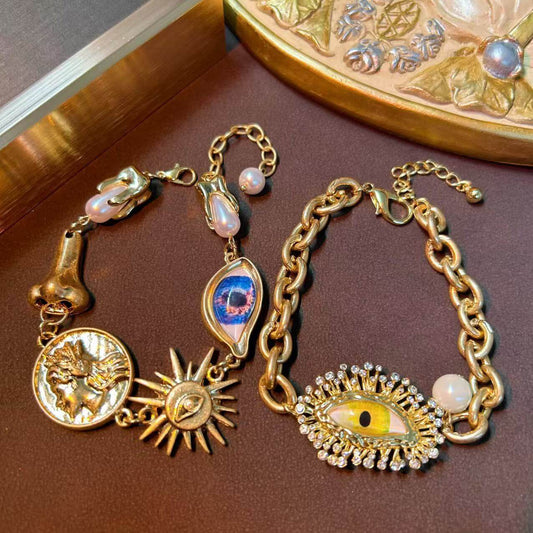 Vintage Jewelry Gold Sun Eyes Nose Bracelet