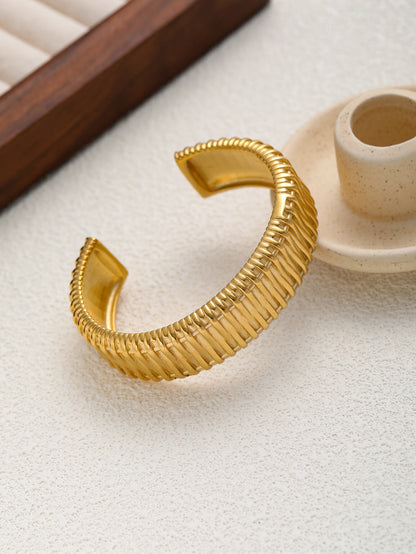 Vintage Jewelry Gold Titanium Steel Bracelet