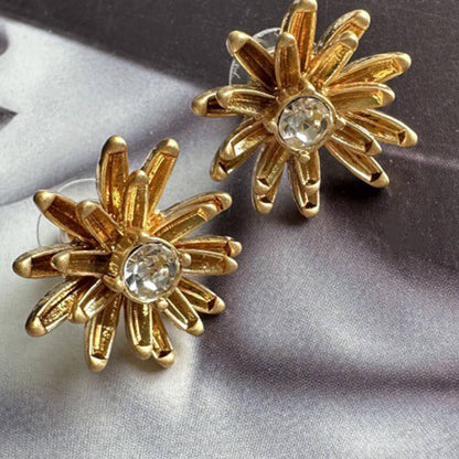 Vintage Jewelry Pineapple Flash Diamond Earrings