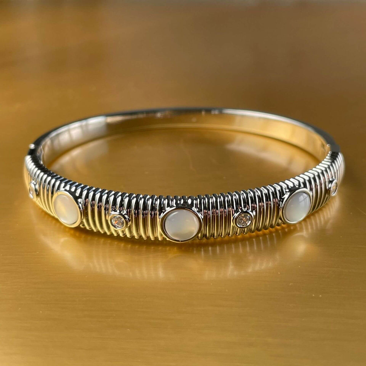 Vintage Jewelry Zircon Gems Bangle