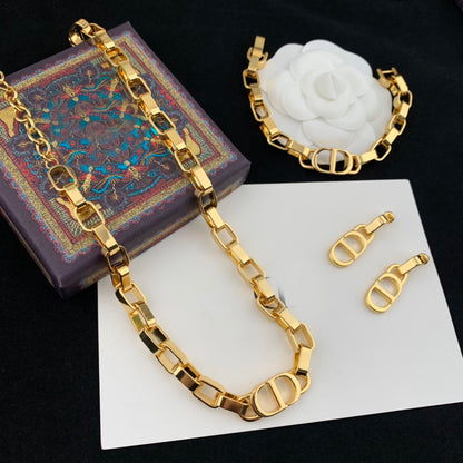 Vintage Jewelry Set D Bracelet Necklace Earrings Rings