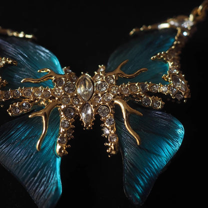 Vintage Jewelry Pearl Butterfly Necklace