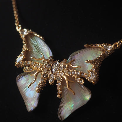 Vintage Jewelry Pearl Butterfly Necklace