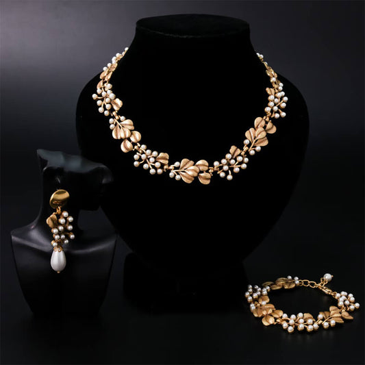 Vintage Jewelry Set Gold Ginkgo Leaf Necklace
