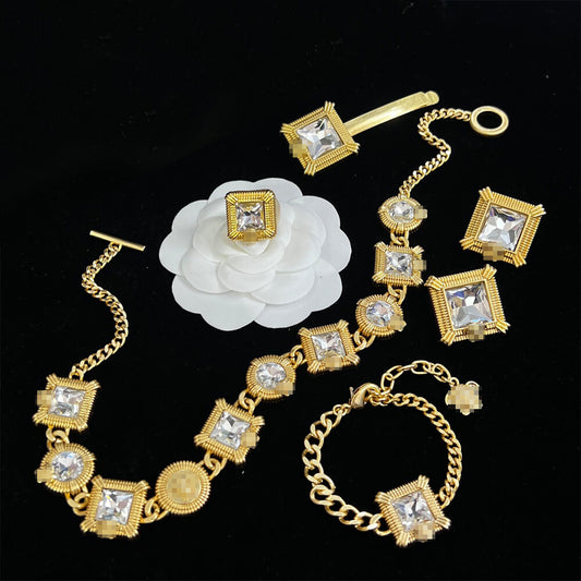 Vintage Gold Diamond V Designer Jewelry Set