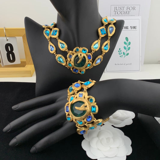 Vintage Jewelry Set Necklace Bracelet