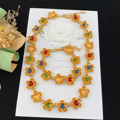 Vintage Jewelry Set Gold Necklace Bracelet