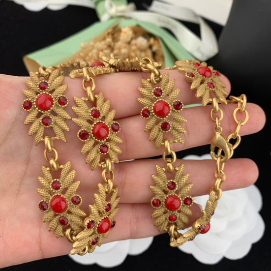 Vintage Jewelry Set Gold Necklace