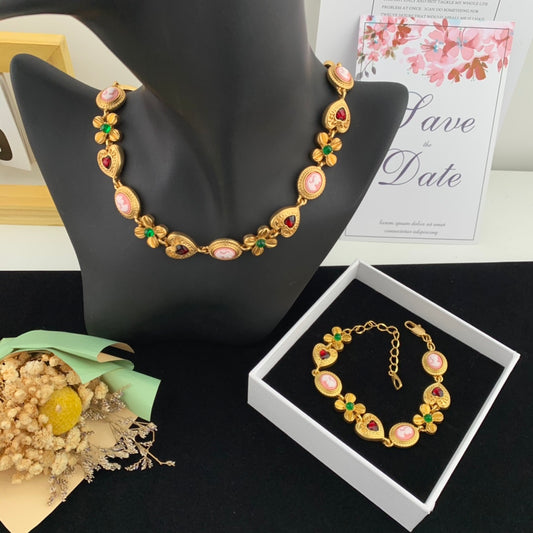 Vintage Jewelry Set Gold Heart Necklace Floral Bracelet