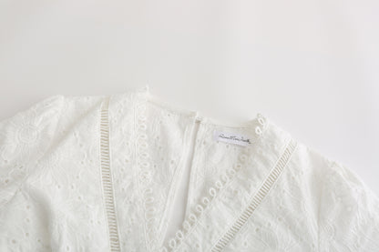 Vintage V-neck Hollow-out Lace Blouses Crop Tops