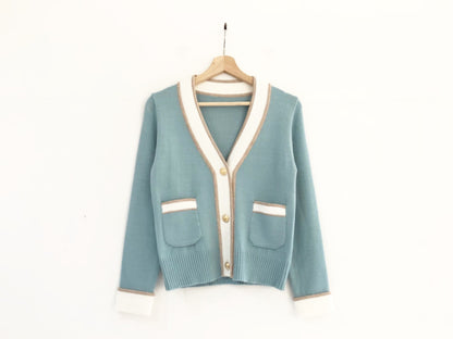 Single-breasted Contrast Knit Splicing Golden Button Sweaters