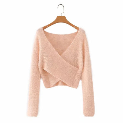 White Cross Collar Short Knit Sweater