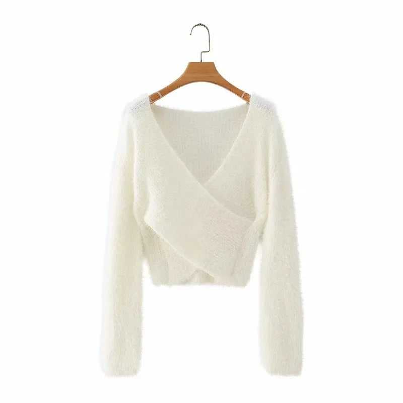 White Cross Collar Short Knit Sweater
