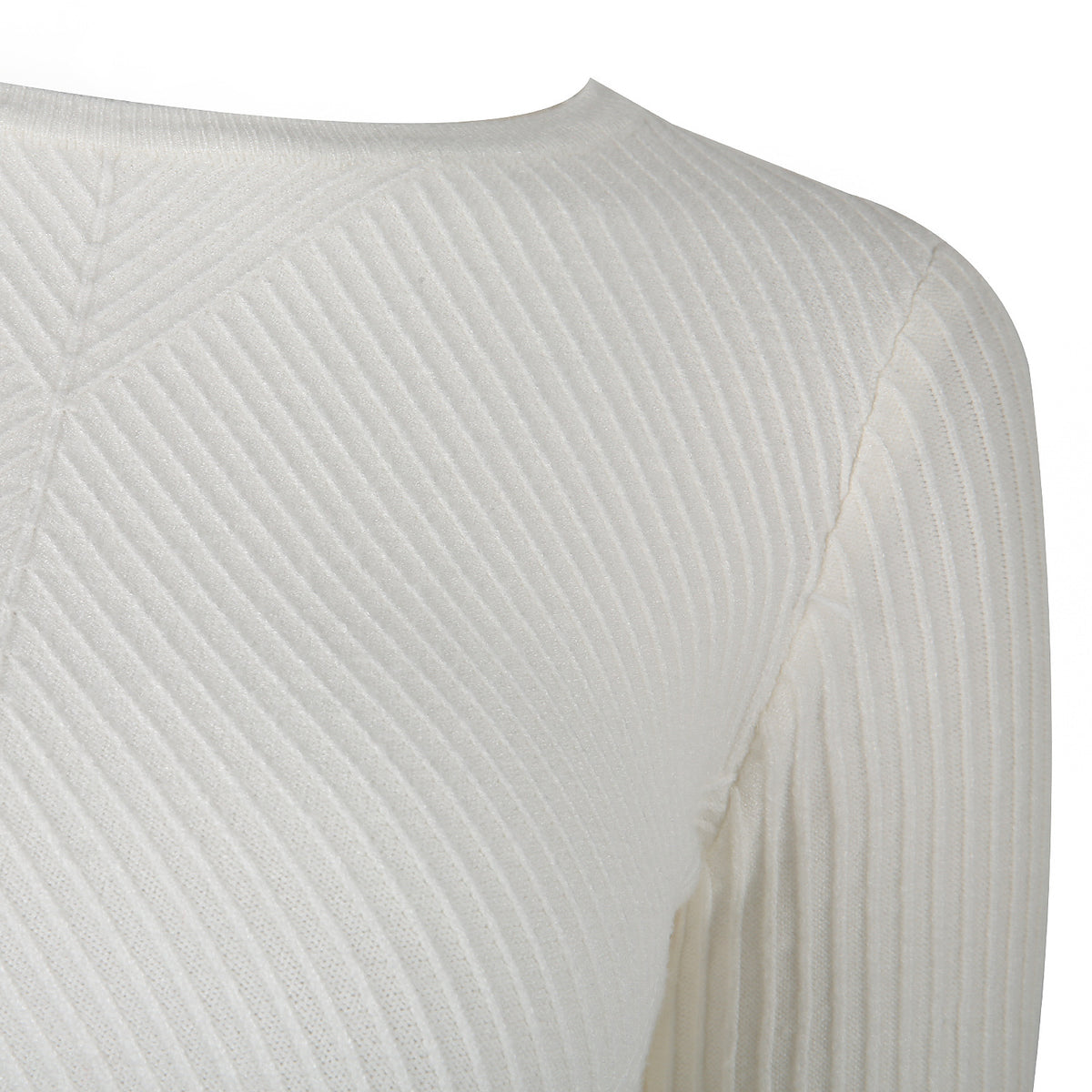 Ruffled Knit Slim-type Round Neck Sweaters