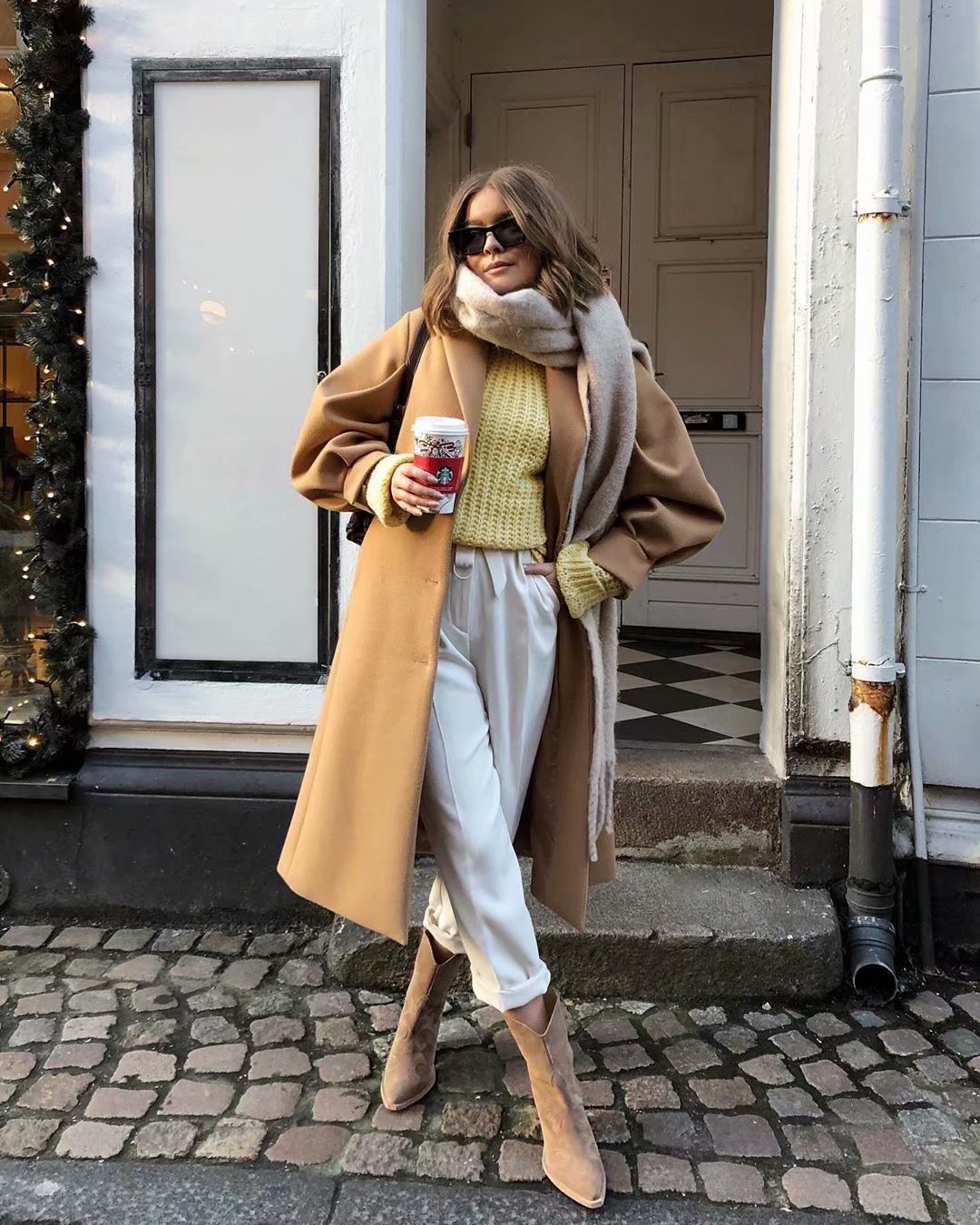 Bubbles Puff Sleeve Single-breasted Lapel Lace-up Coat
