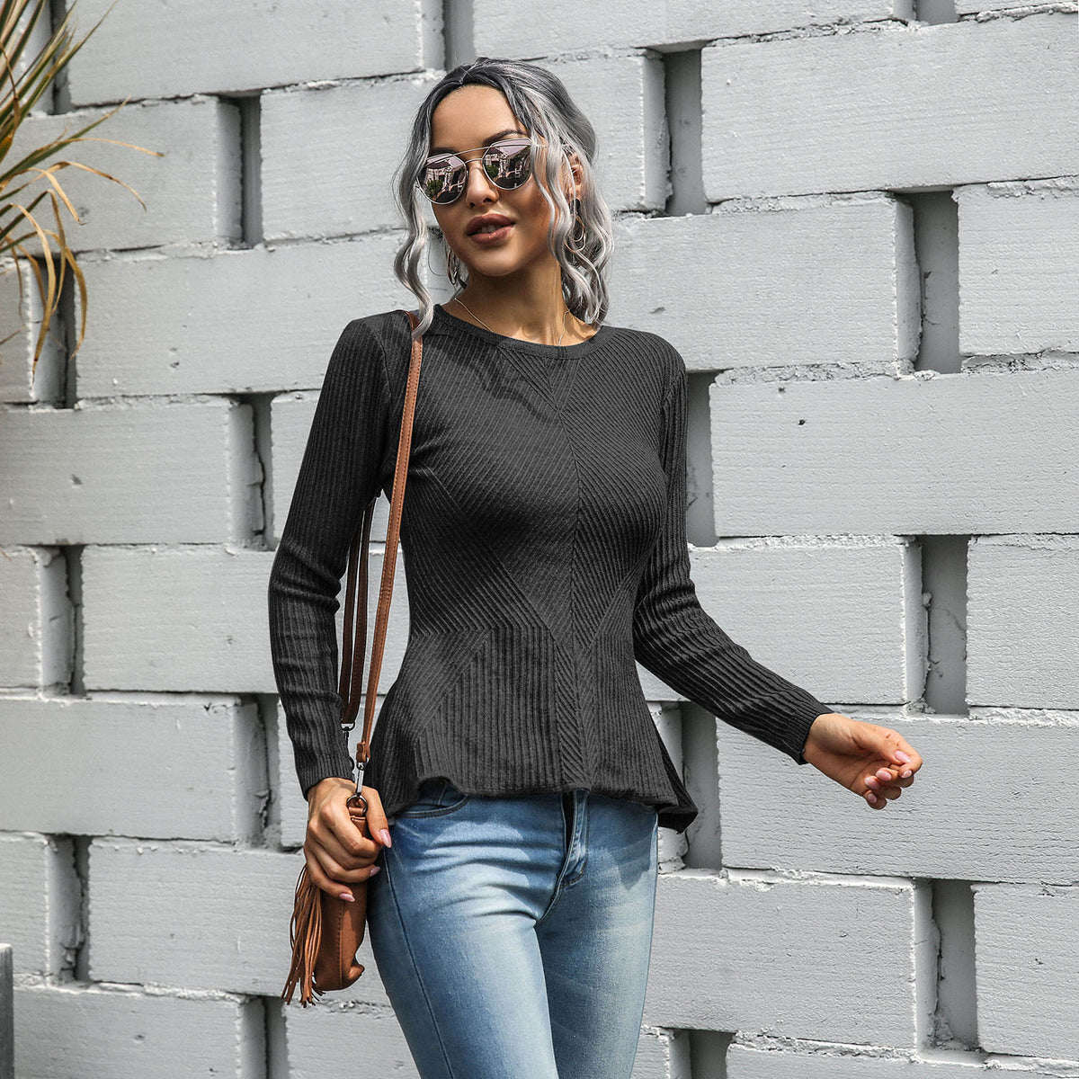 Ruffled Knit Slim-type Round Neck Sweaters