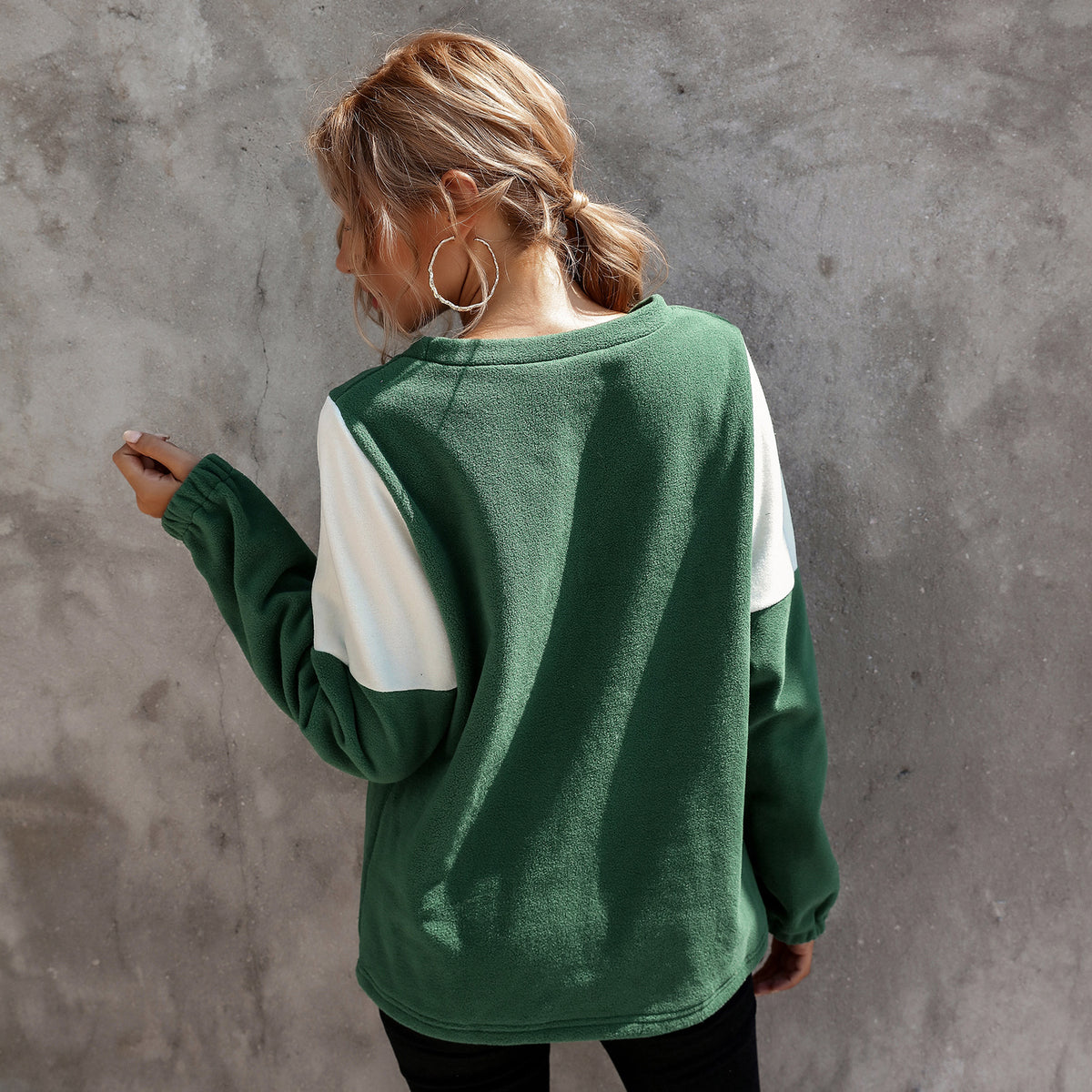 Simple V-Shaped Crew Neck Long Sleeve Sweater