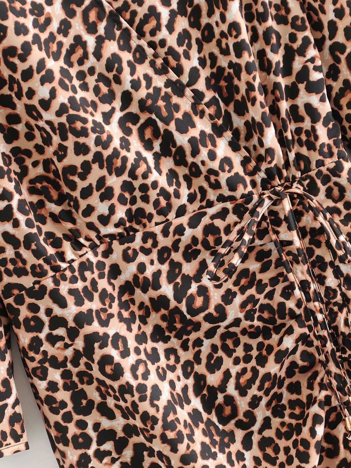 V-neck Leopard Pleated Slit Drawstring Midi Dresses