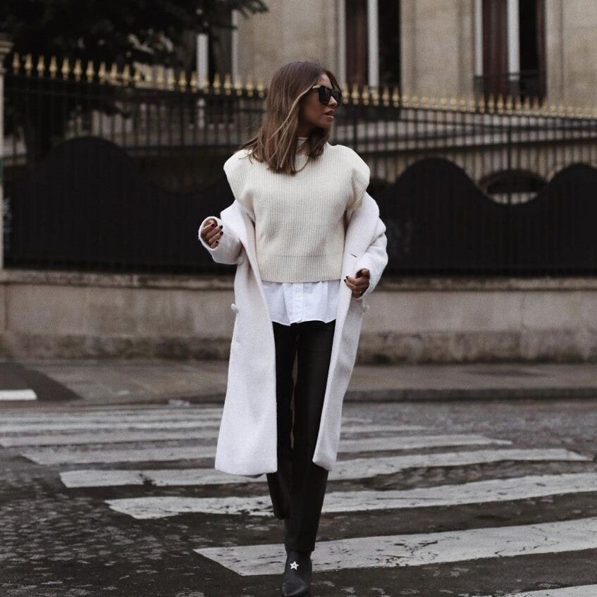 High-collared Shoulder Padded Pads Sleeveless Sweater