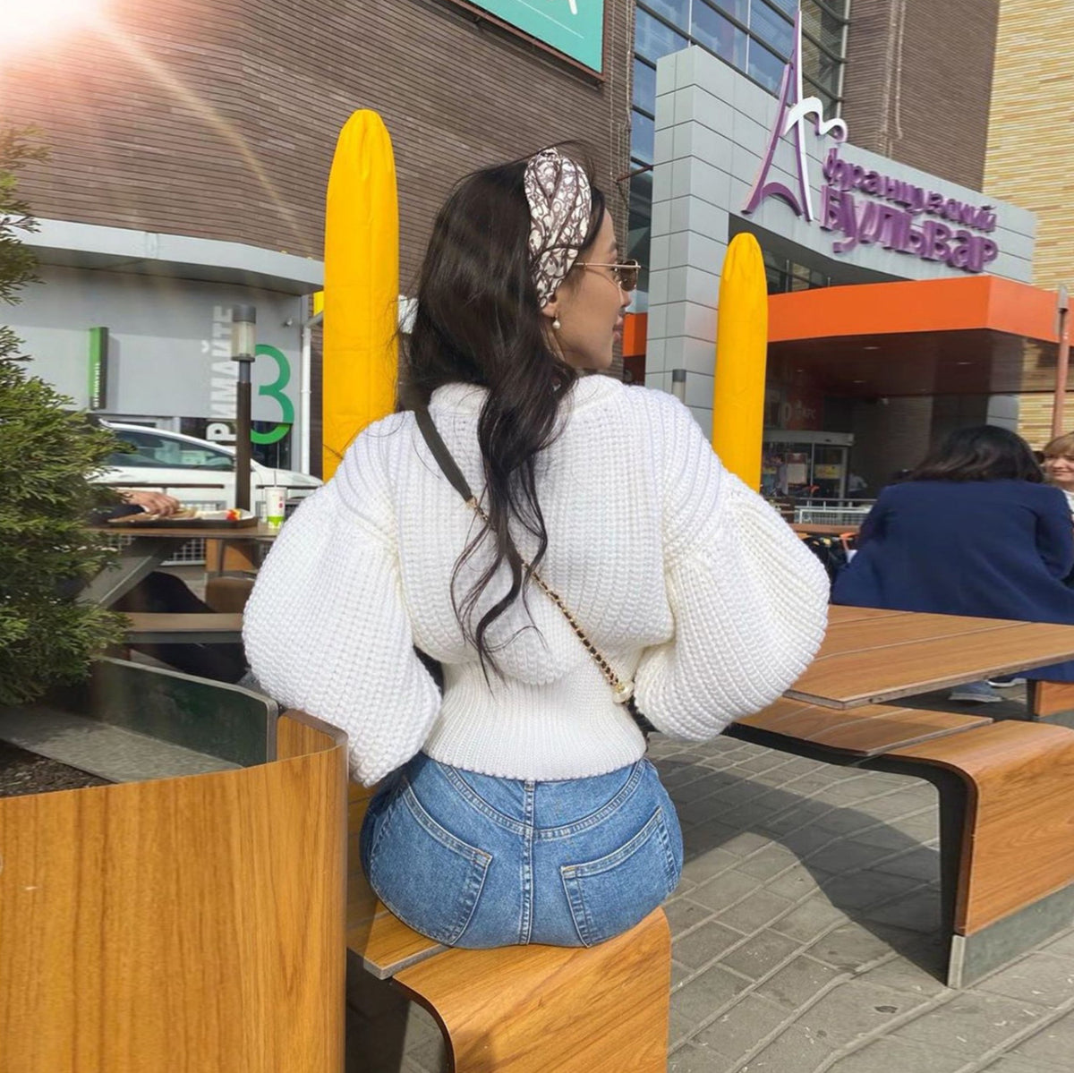 Knit Round Neck Lantern Sleeve Single-breasted Sweaters