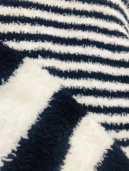 Round Collar Lantern Sleeve Stripe Knit Sweater