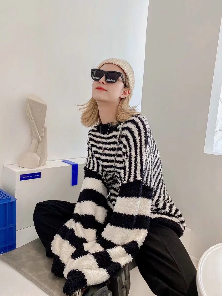 Round Collar Lantern Sleeve Stripe Knit Sweater