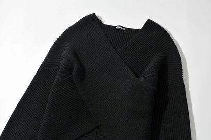 Vintage V-neck Batwing Sleeve Cross Design Knit Sweaters
