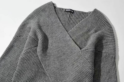 Vintage V-neck Batwing Sleeve Cross Design Knit Sweaters