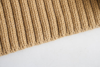 Knit Single-breasted High-collared Floral Sweaters