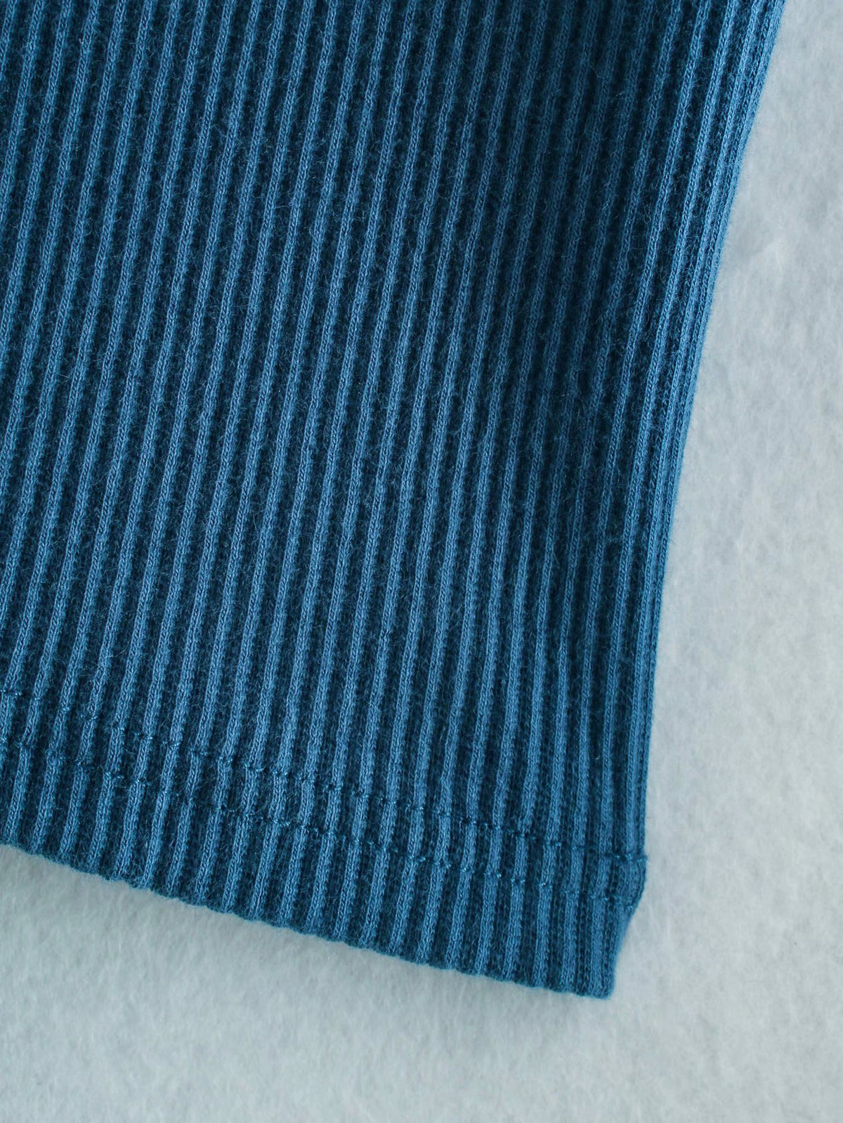 Hollow-out Backless Round Collar Knit Sweaters