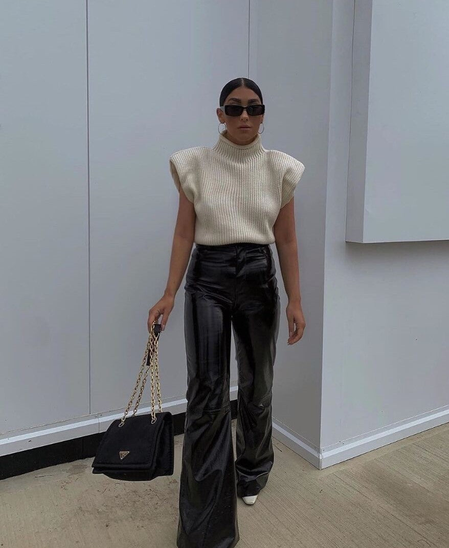 High-collared Shoulder Padded Pads Sleeveless Sweater