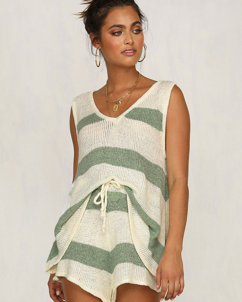 V-neck Loose Knit Vest Shorts Two-piece Suit