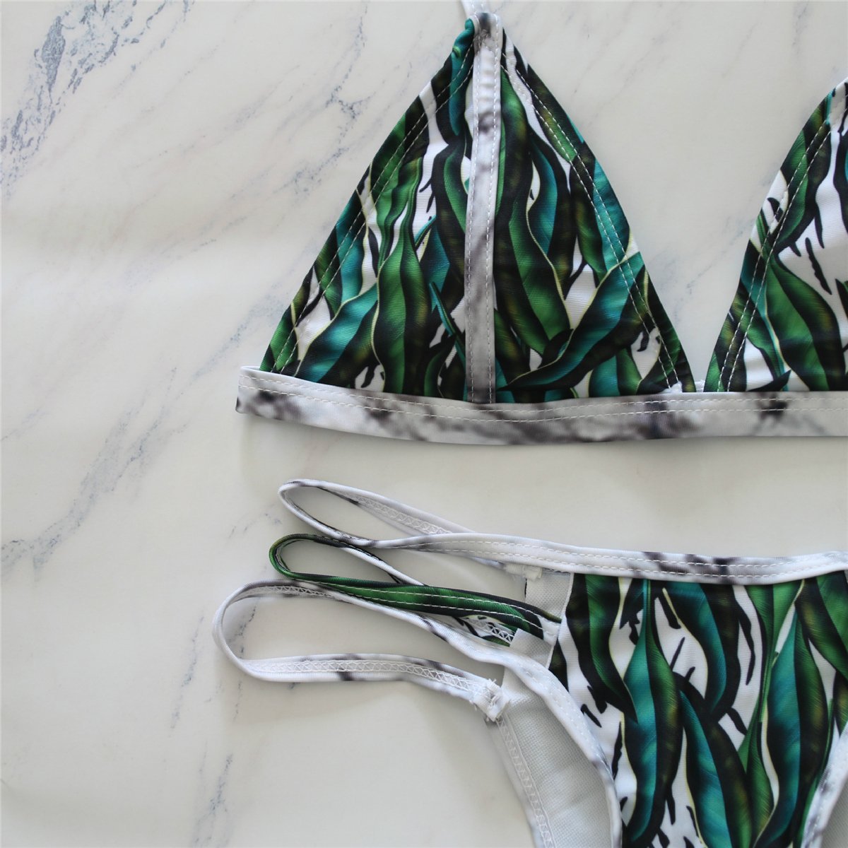 Sexy Leaves Printed Elastic Bikini