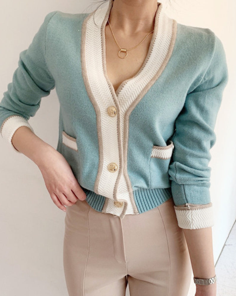 Single-breasted Contrast Knit Splicing Golden Button Sweaters
