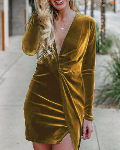 Party V-neck Velvet Elastic Waist Mini Dresses