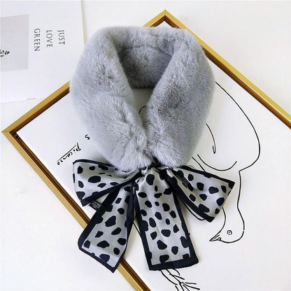 Vogue Plush Leopard Print Infinity Scarf for Women