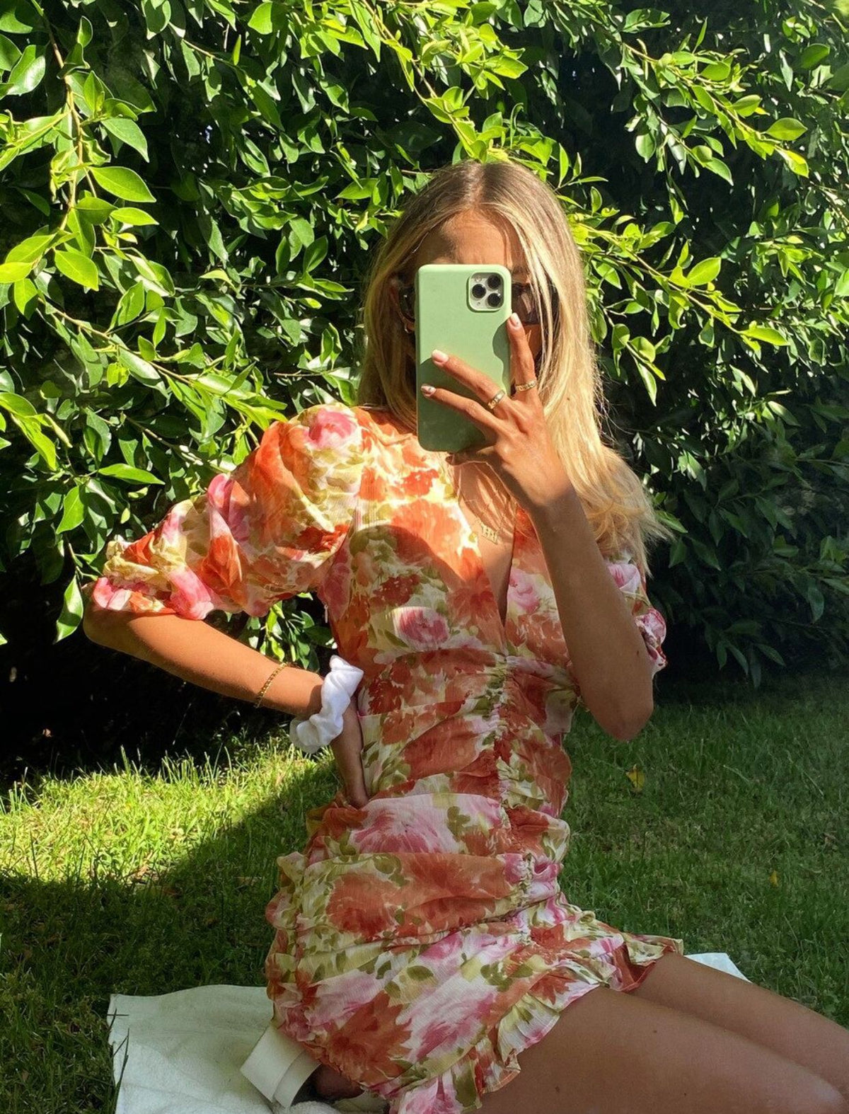 Party V-neck Pleated Ruffled Floral Bodycon Mini Dresses