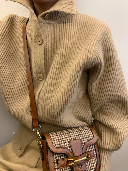 Single-breasted Vintage Lapel Sweater Outerwear