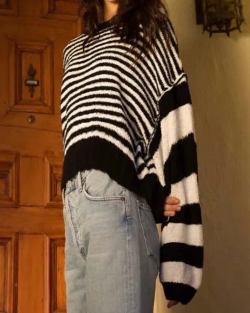 Round Collar Lantern Sleeve Stripe Knit Sweater