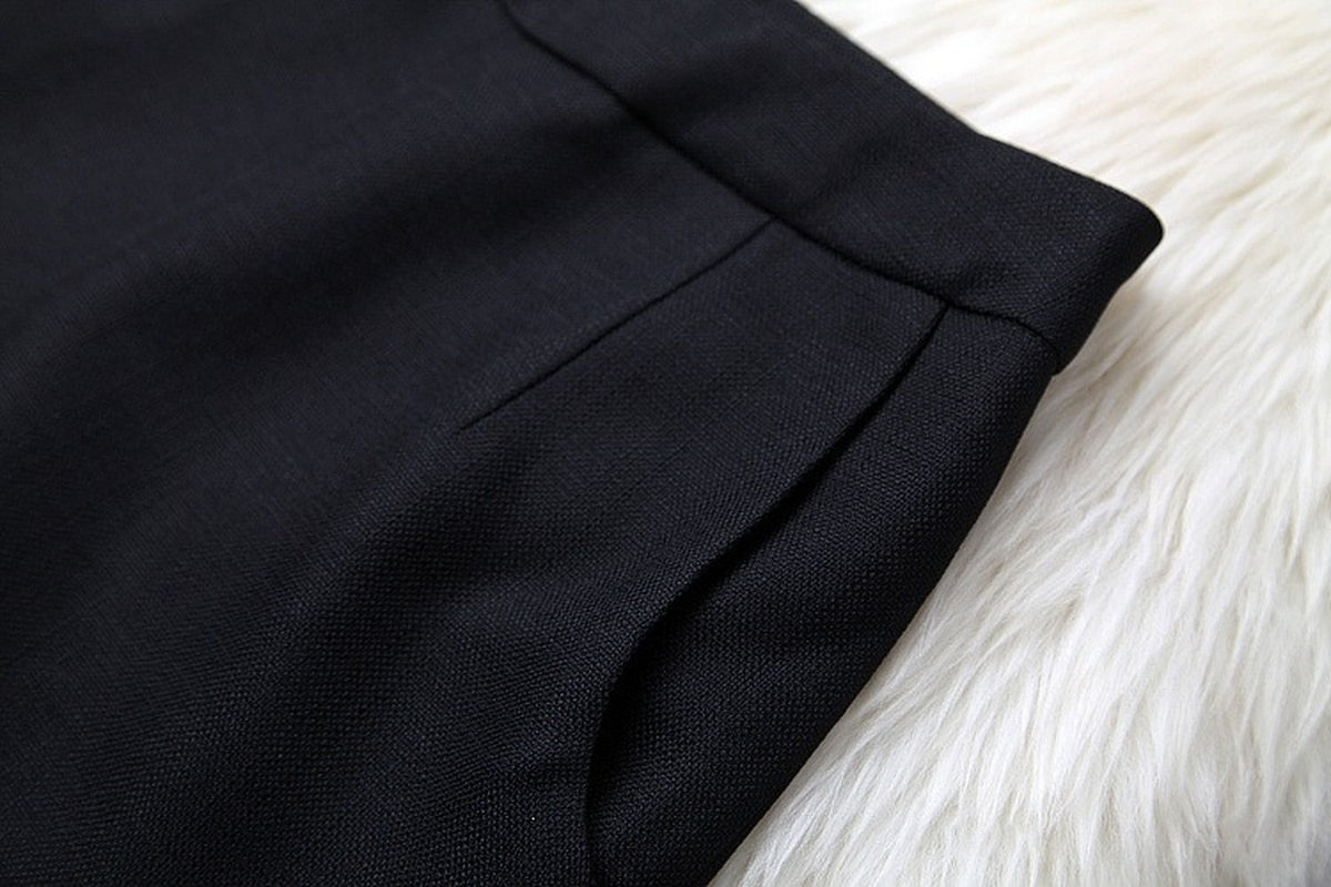 V-neck Suit Double Buckle Vest Shorts Blazers Two-piece Set