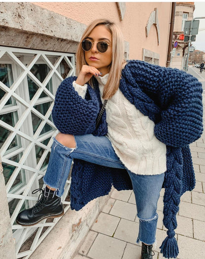 Women‘s Tassel Knitted Coat